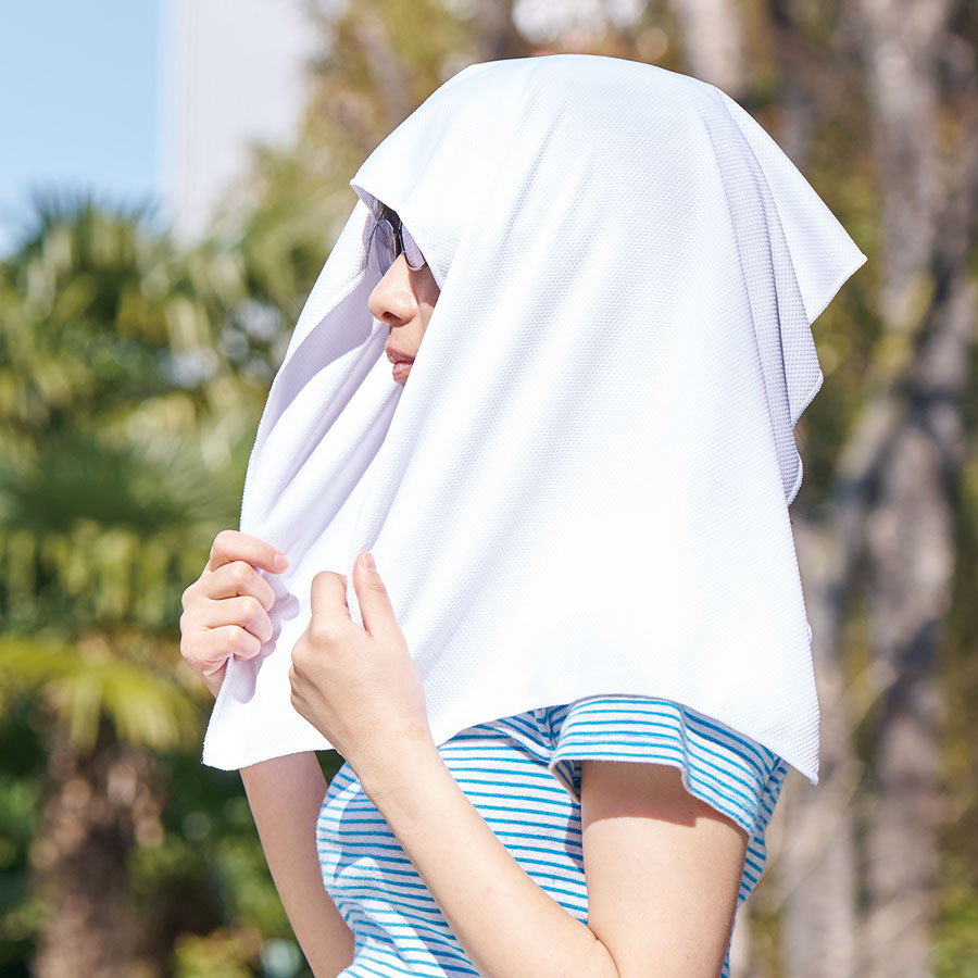 涼感フェイスタオル　抗菌タイプ（ボトルケース付）