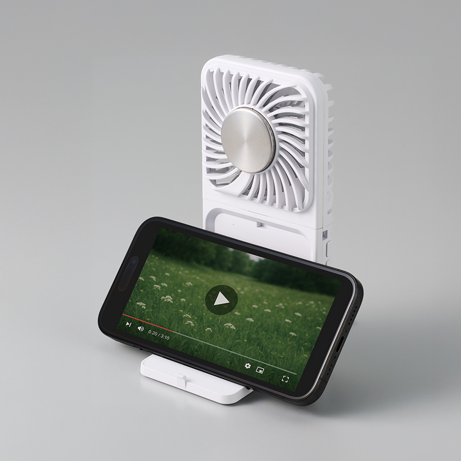 【先行掲載】スマホスタンド付冷却プレートUSBファン