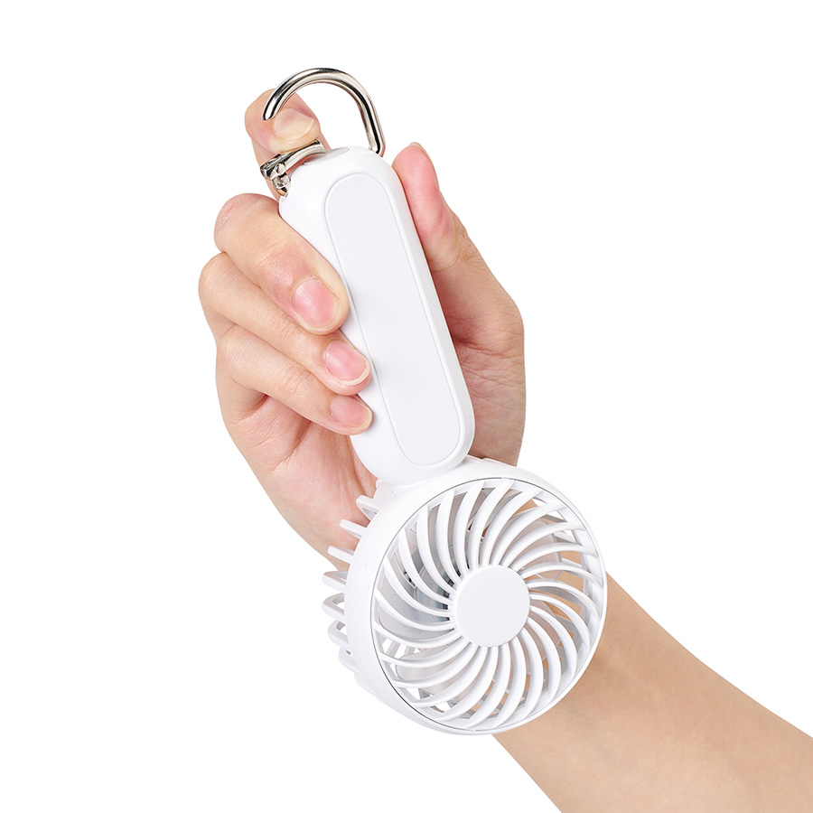 【先行掲載】カラビナ付コンパクトハンディファン（準固体使用）