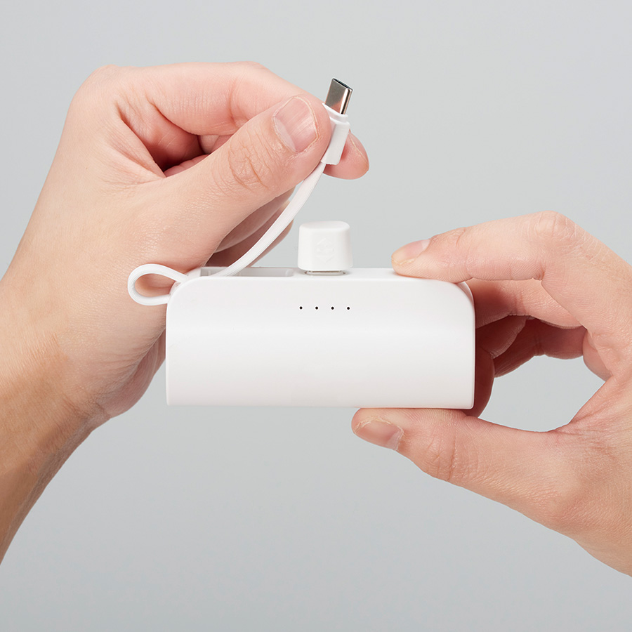 ダイレクトモバイルチャージャー5000