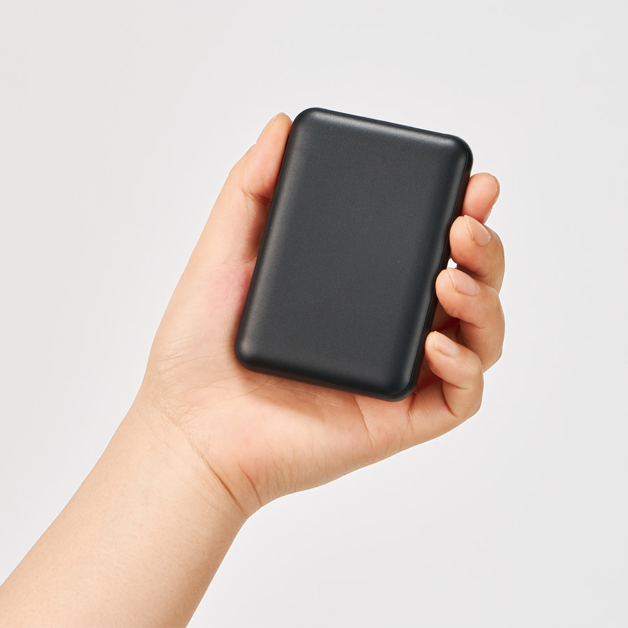 スマートモバイルチャージャー5000