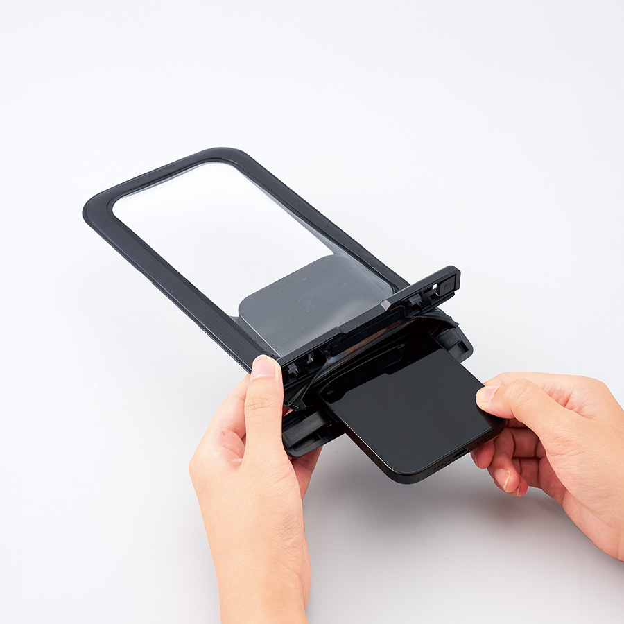 モバイルウォータープルーフポーチ　6.7インチ　ver.2