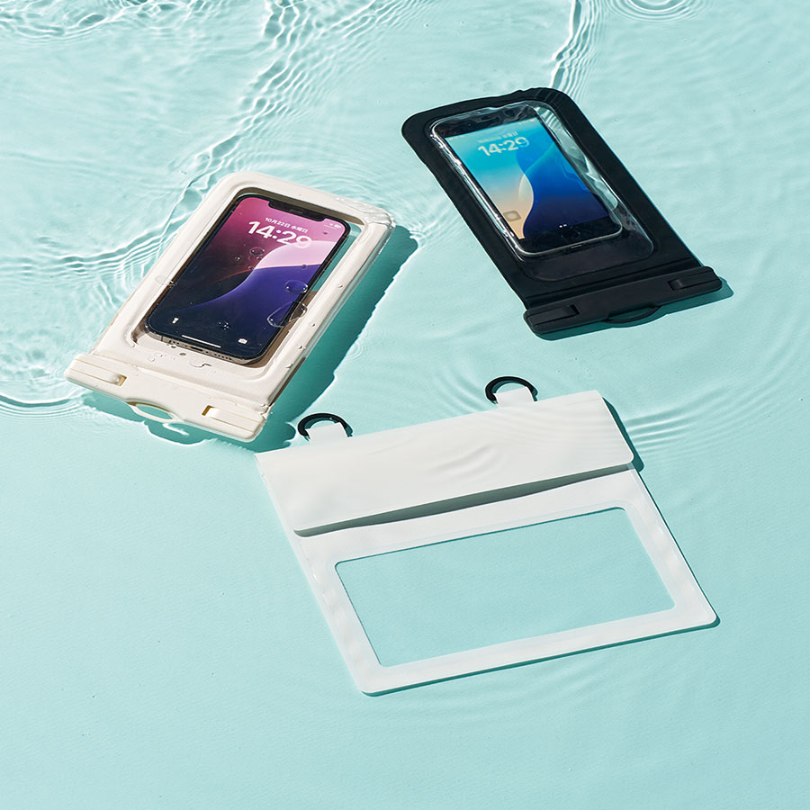 モバイルウォータープルーフポーチ　6.7インチ　ver.2