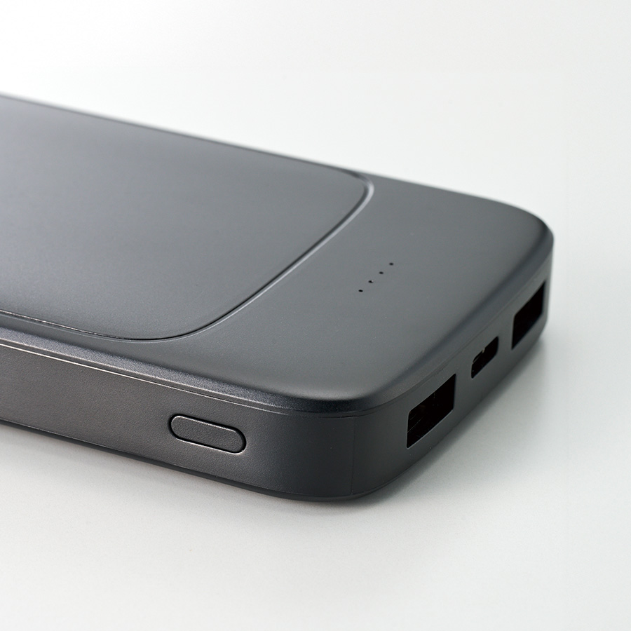 モバイルチャージャー5000（凖固体使用）