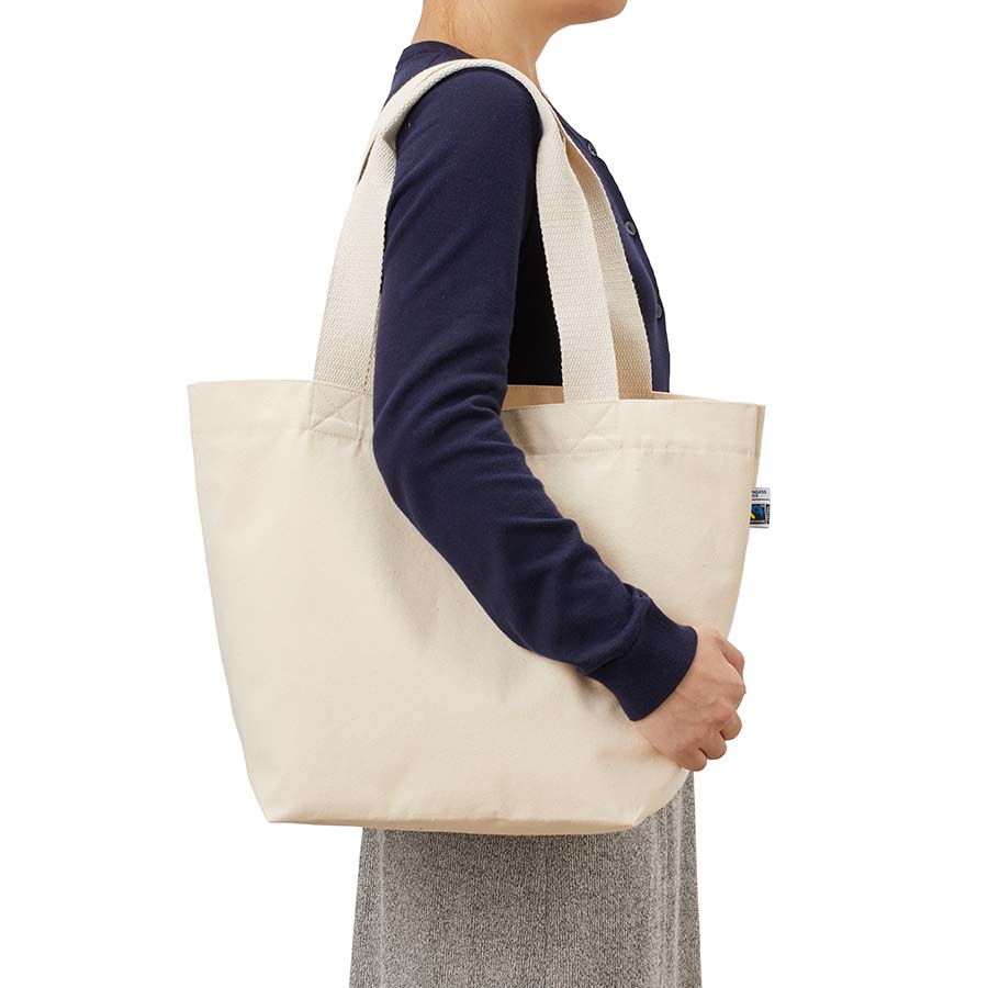 【アウトレット】フェアトレードコットンキャンバストート（M） 内ポケット　ナチュラル