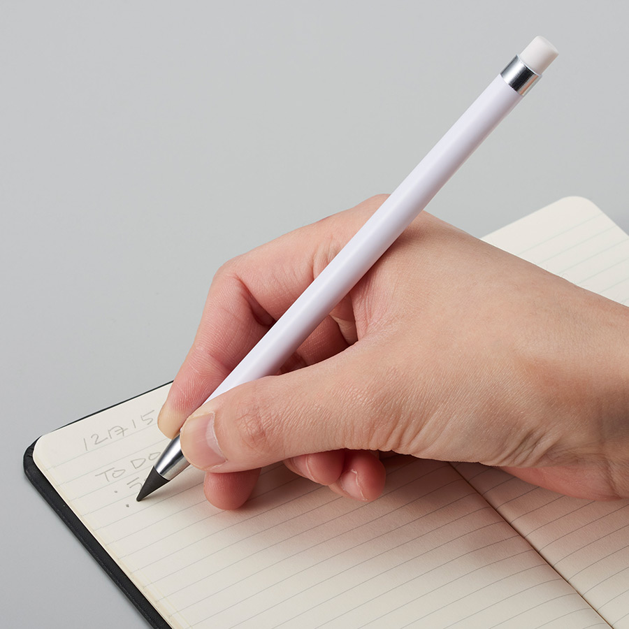 削らずに書けるスリムペンシル