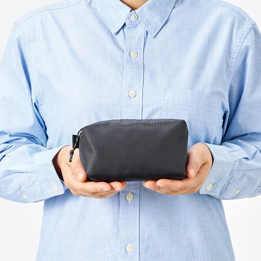 リップストップスクエアポーチ（M）