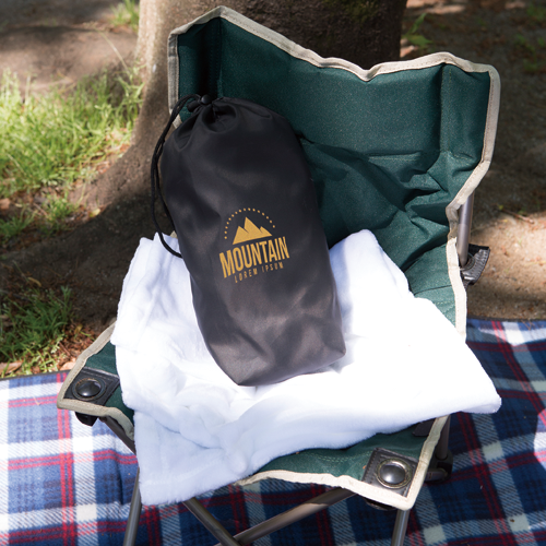 【アウトレット】フリースブランケット（巾着付）