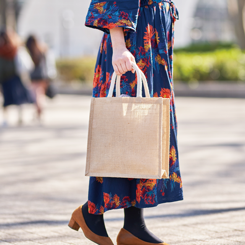 ジュートスクエアトート（Ｍ）ナチュラルベージュ