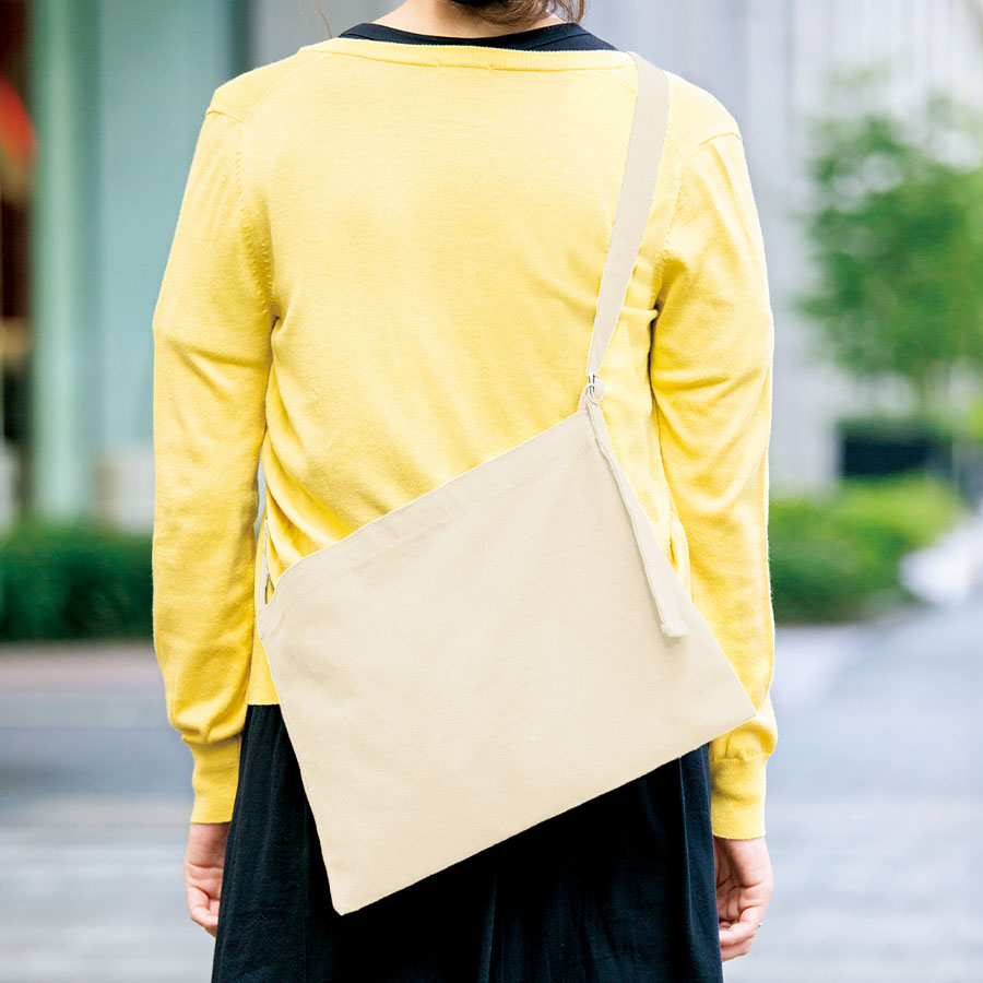 キャンバスアジャストショルダーサコッシュ　ナチュラル