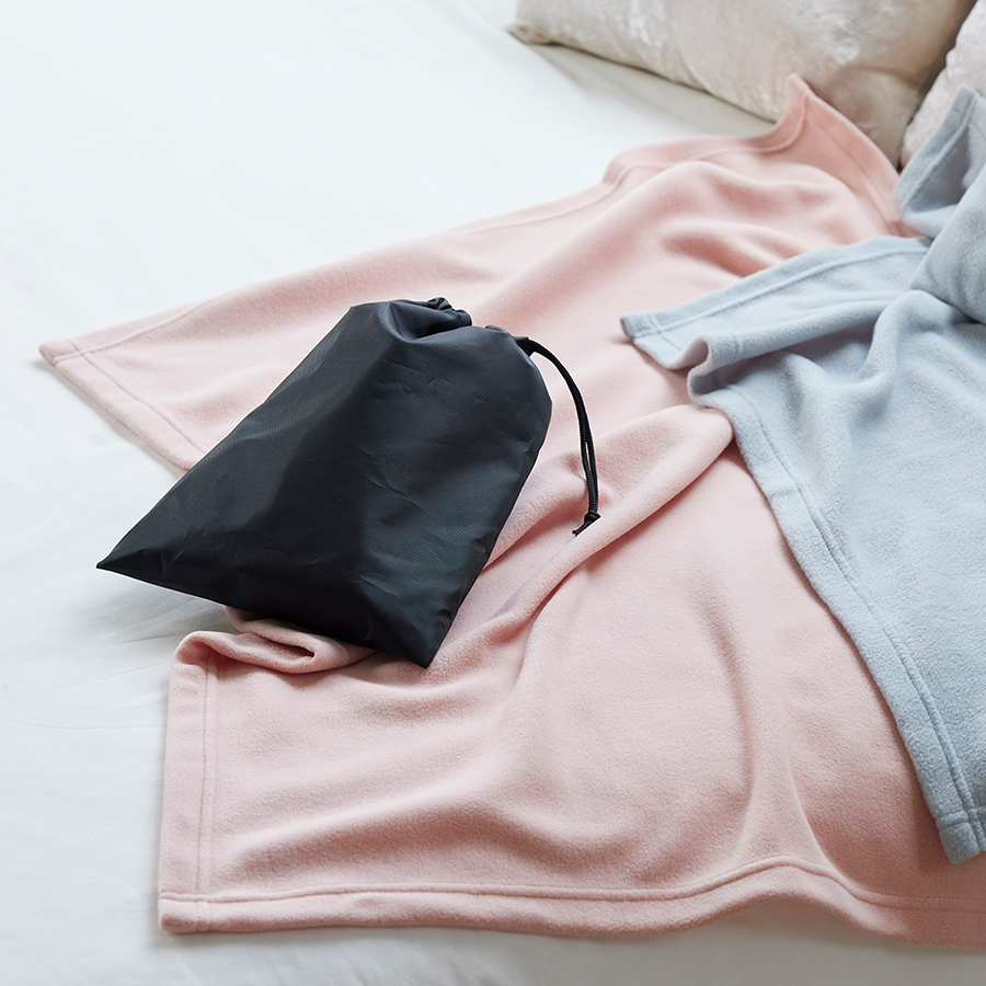 エコブランケット（再生PET）レギュラー　巾着付