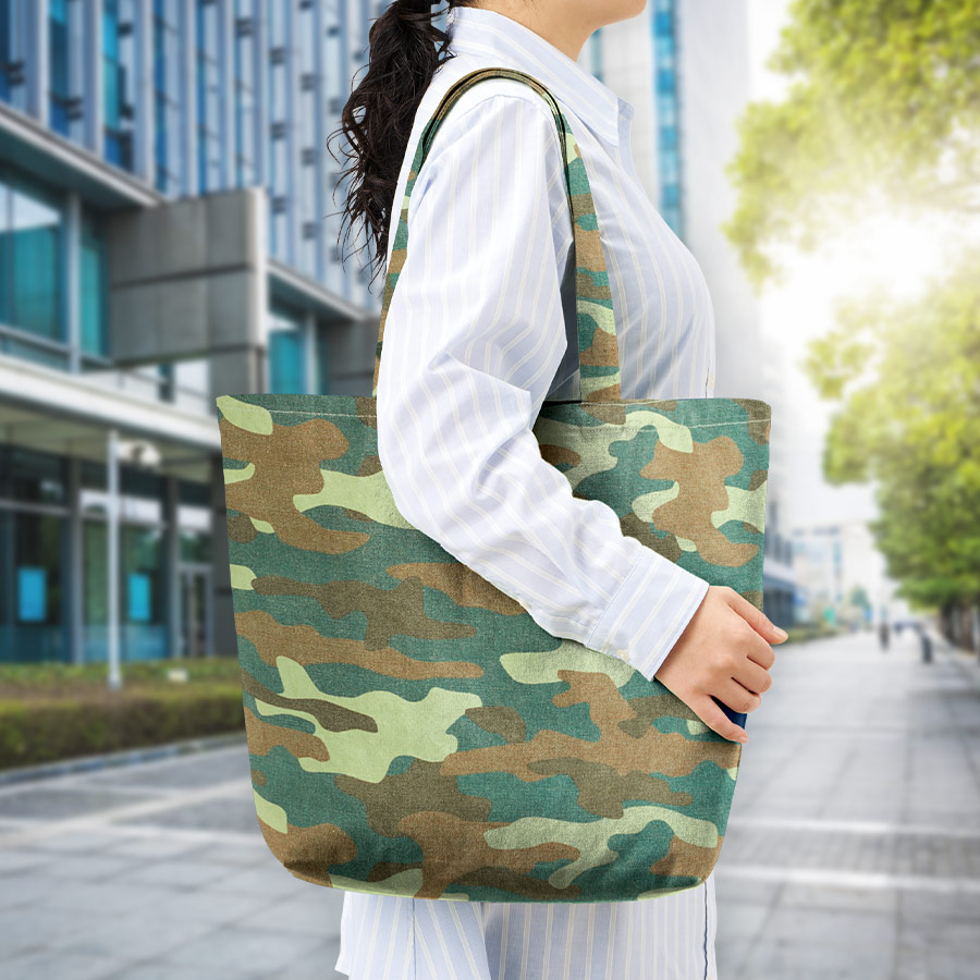 TR-1324-200ライトウォッシュキャンバストート（L）　カモフラージュ