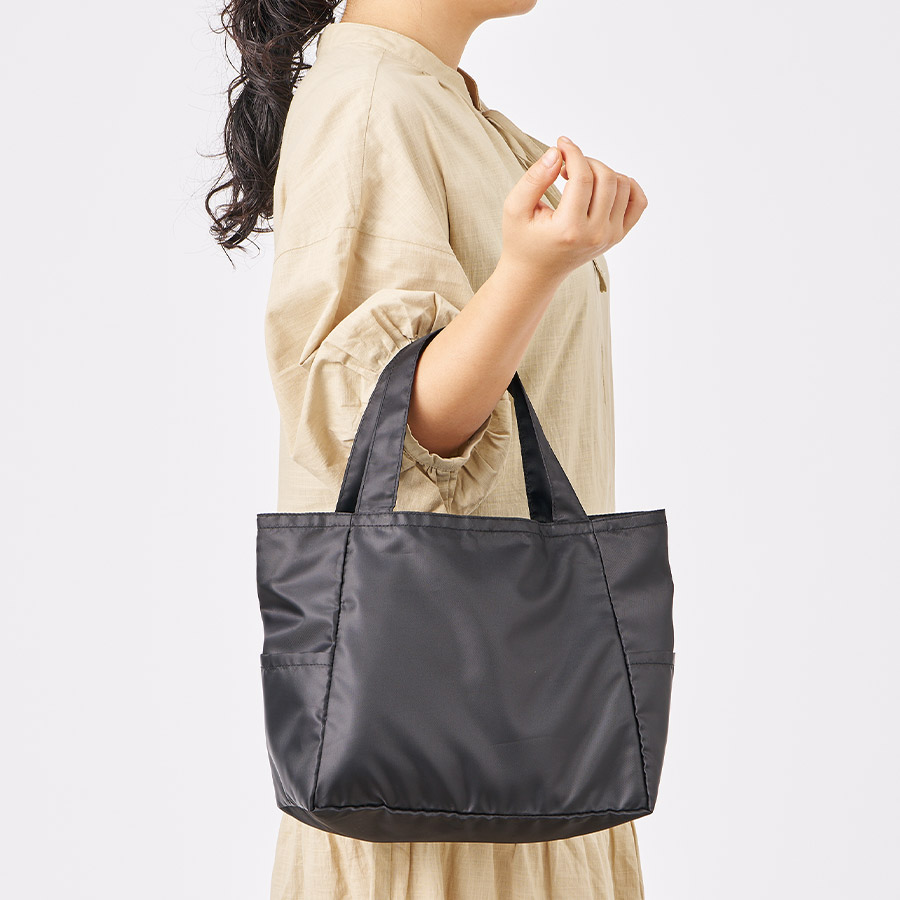 ライトクーラーマルチトート（M）