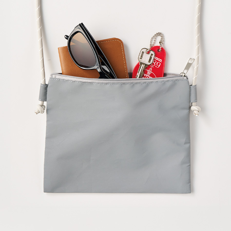 リフレクターサコッシュ