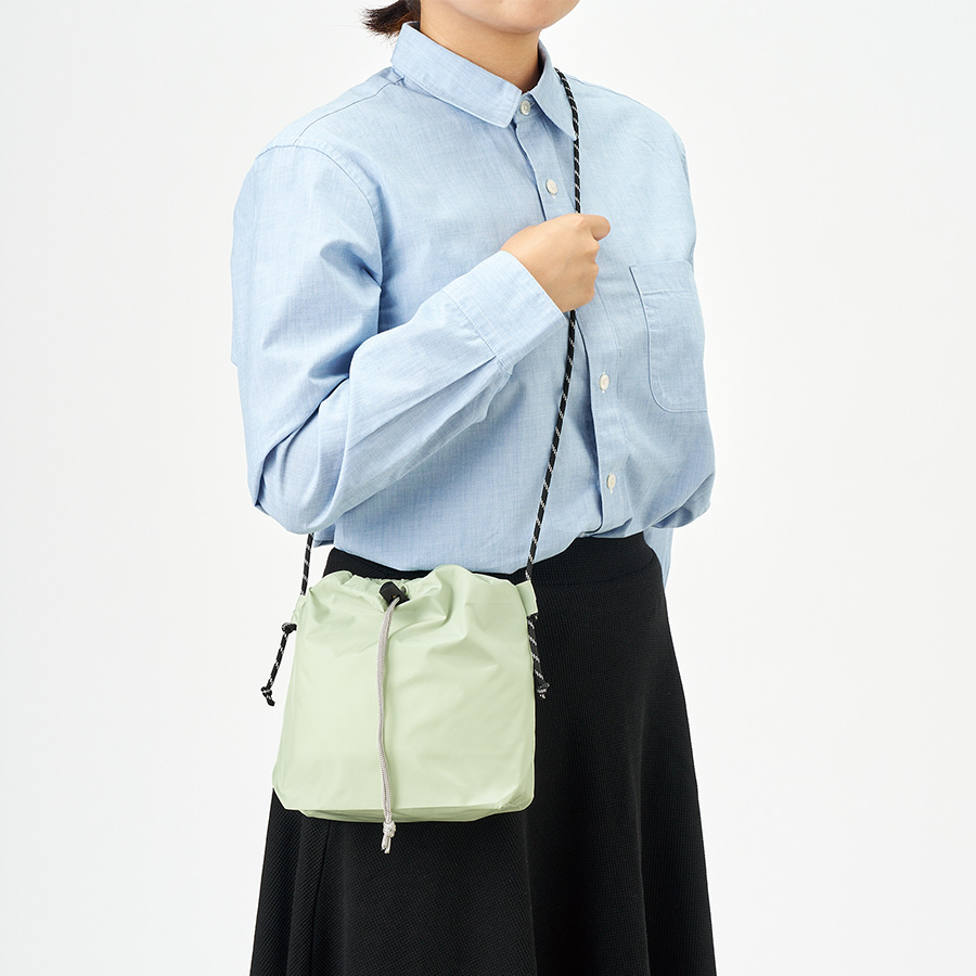 ファインライトポリ巾着ショルダー