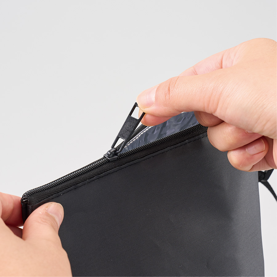 保冷ボトルホルダーサコッシュ　ワイド