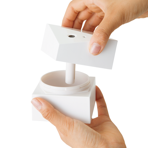 パーソナル加湿器キューブタイプ