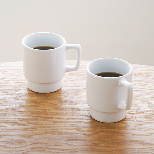陶器マグ　スタッキング　ホワイト