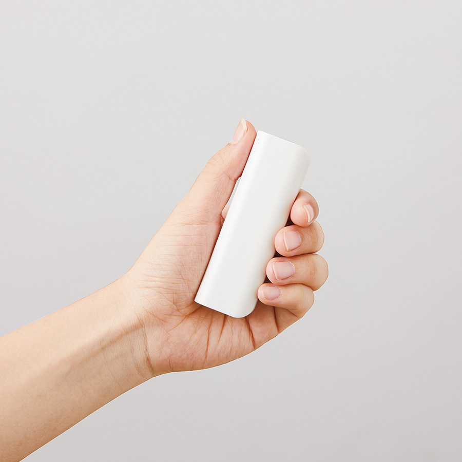 ポケットモバイルチャージャー2200