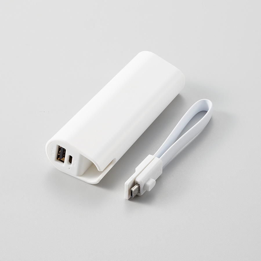 コードインモバイルチャージャー2200