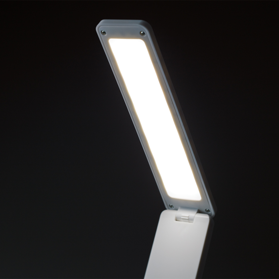 【アウトレット】LEDポータブルデスクライト　スリム