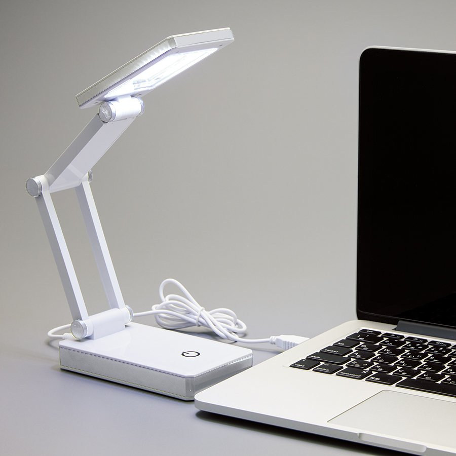 【アウトレット】LEDポータブルデスクライト　ワイド