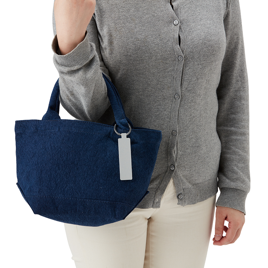 ミラー付メタルキーホルダー（スティック）　マットシルバー