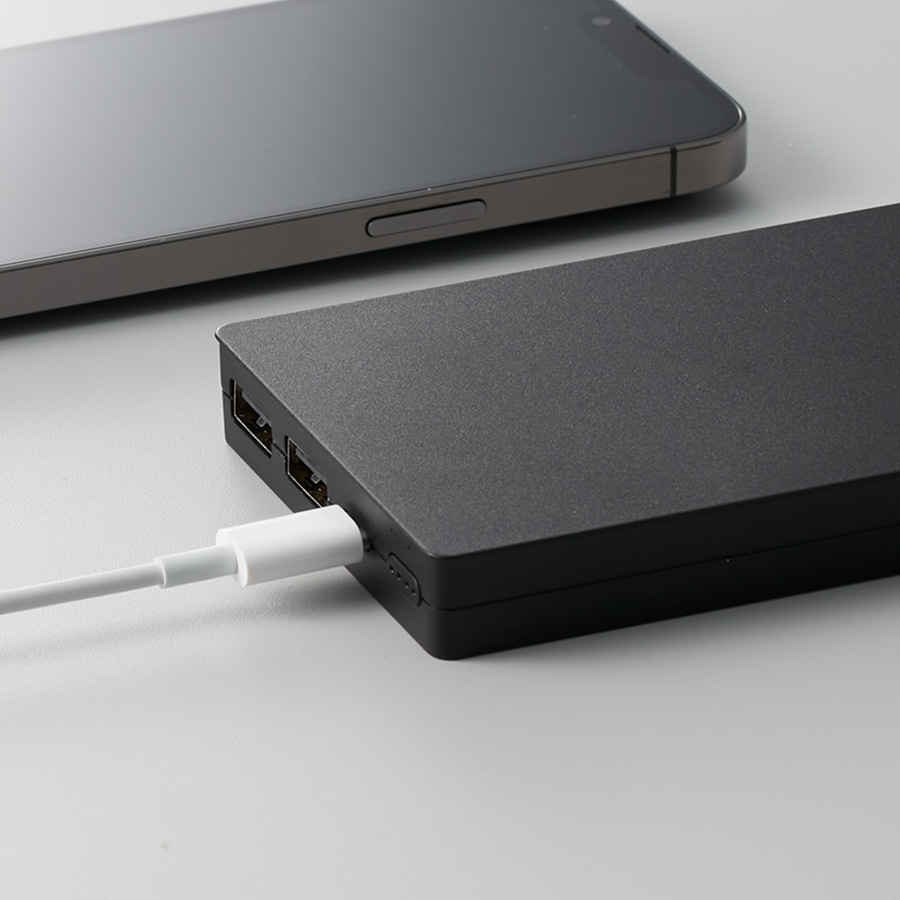 【アウトレット】全面印刷できるモバイルチャージャー10000