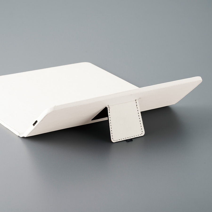 ワイヤレス充電付レザーマウスパッド 5W