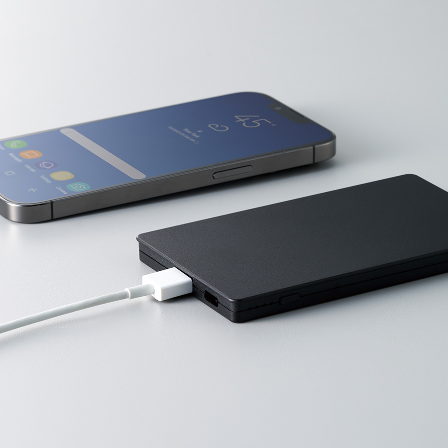 全面印刷できるモバイルチャージャー4000フラット