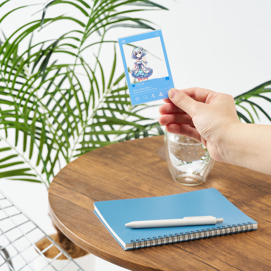 アクリルカード （1mm厚）　56×86mm