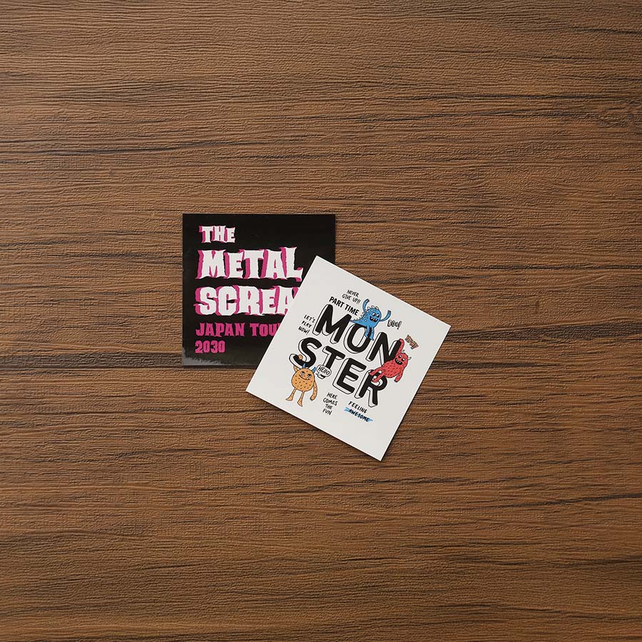 ロゴステッカー　50×50（mm）角