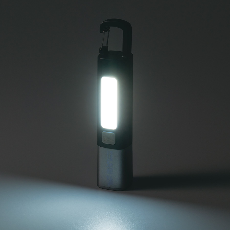 【先行掲載】LED 2WAYハンディライト