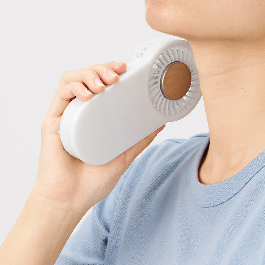 【先行掲載】全面印刷できる冷却プレートUSBハンディファン