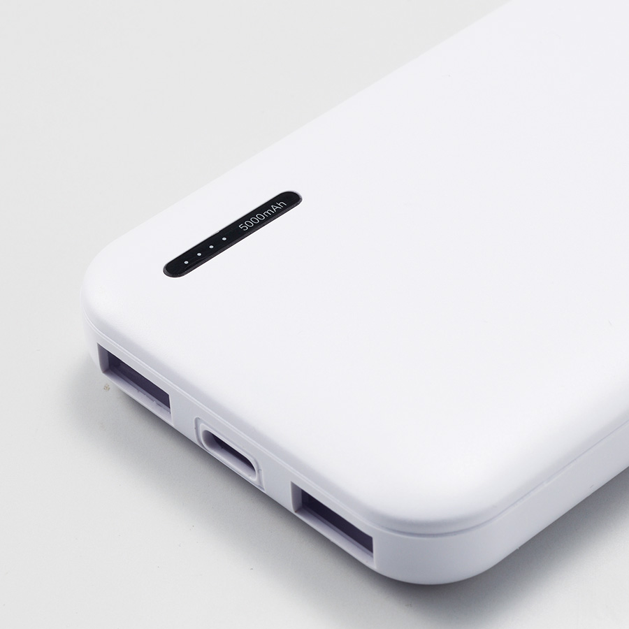 スマートモバイルチャージャー4000