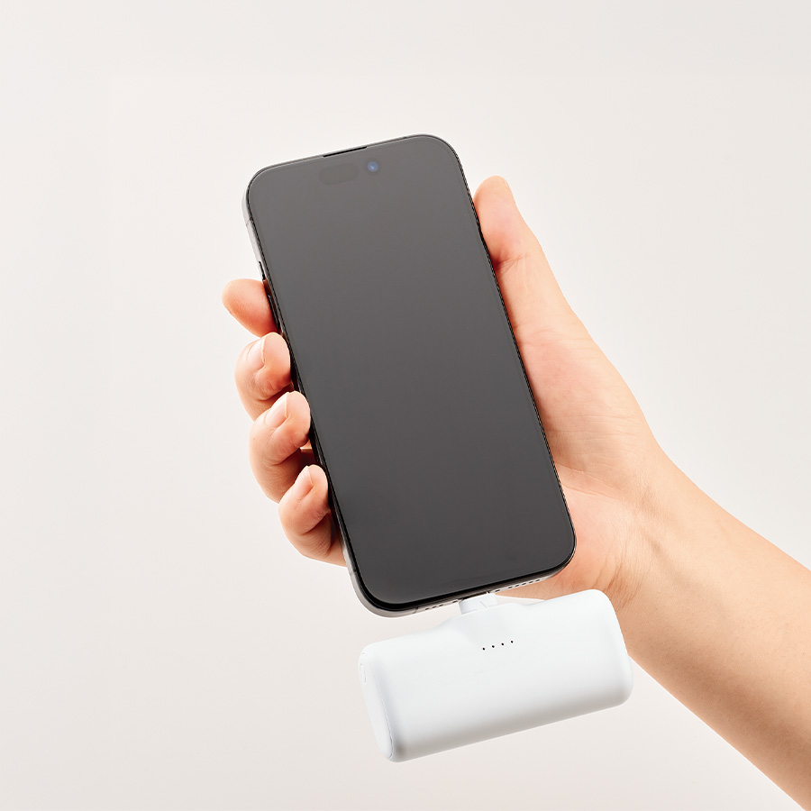 【先行掲載】シンプルダイレクトモバイルチャージャー4000