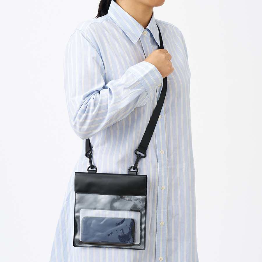 【先行掲載】モバイルウォータープルーフサコッシュ