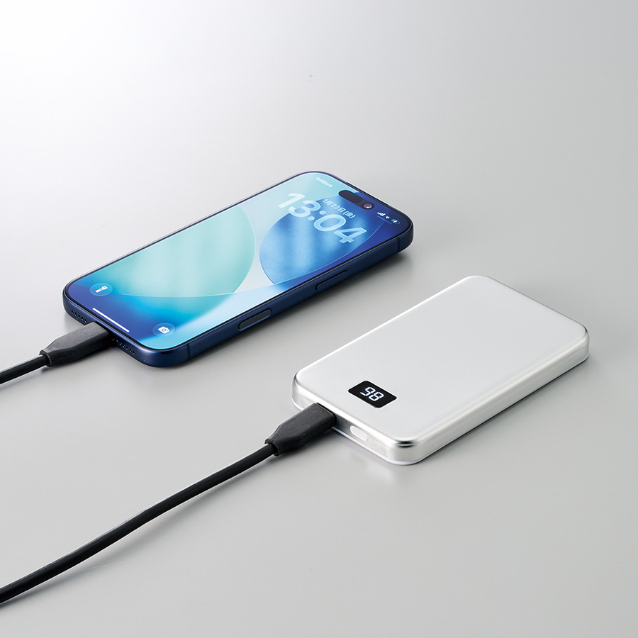 【先行掲載】マグネット対応準固体電池モバイルチャージャー5000