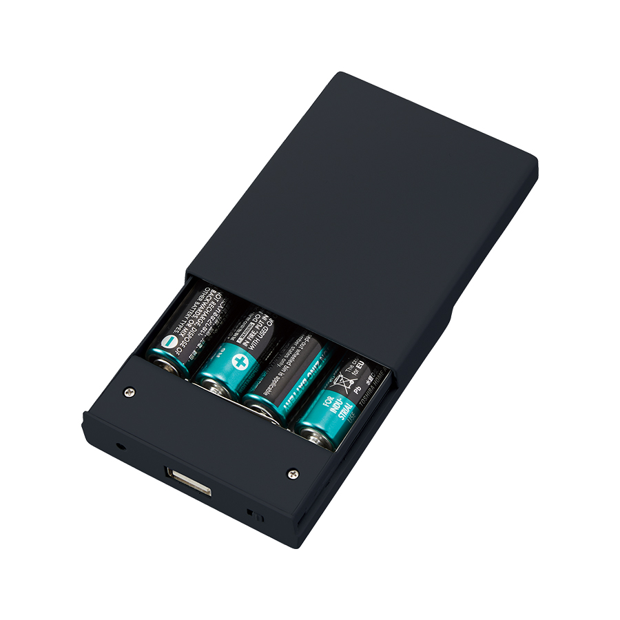 【アウトレット】乾電池式モバイルチャージャー　ワイド