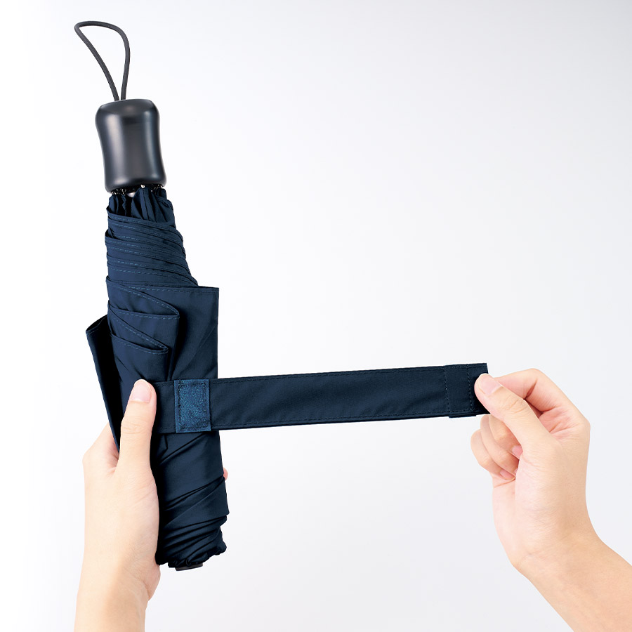 【先行掲載】ひと振り雨粒サラッとUV折りたたみ傘