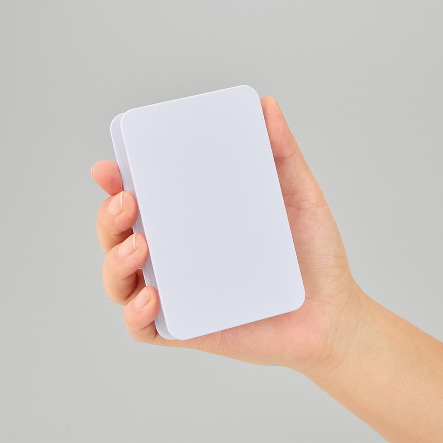 【先行掲載】カバー付ピルケース