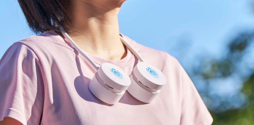 首掛けで両手が自由に使える！