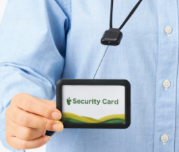 リール付き！入出ゲートなどのカードタッチ部分も伸ばしてタッチできる！