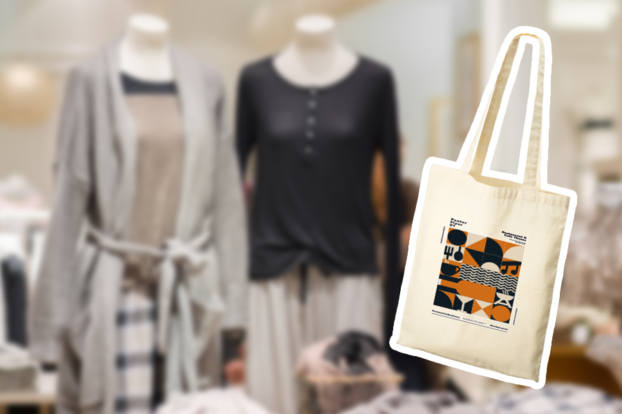 アパレル×コラボの販促品
